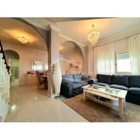 Sprzedaż - Nieruchomości - Dom szeregowy - Adeje 3