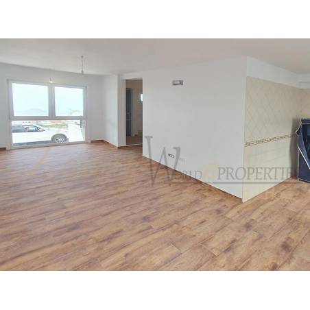 Sprzedaż - Nieruchomości - Dom / Apartament - Calle la Calzada 1