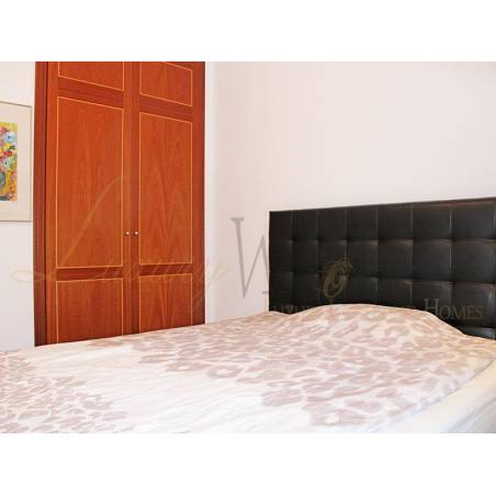 Sprzedaż - Nieruchomości - Dom / Apartament - Palm Mar 2