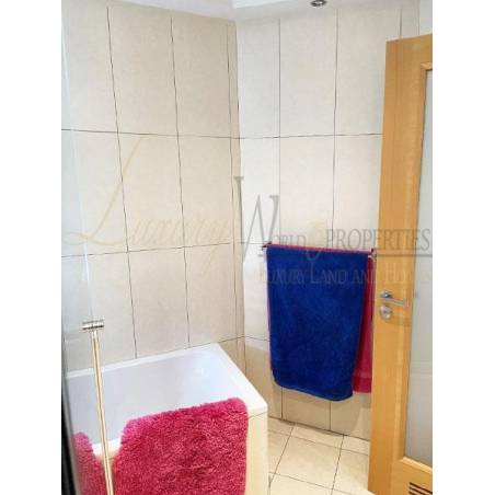 Sprzedaż - Nieruchomości - Dom / Apartament - Madroñal 2