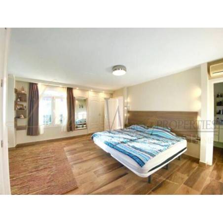 Sprzedaż - Nieruchomości - Dom / Apartament - Avenida Kurt Konrad Mayer 1