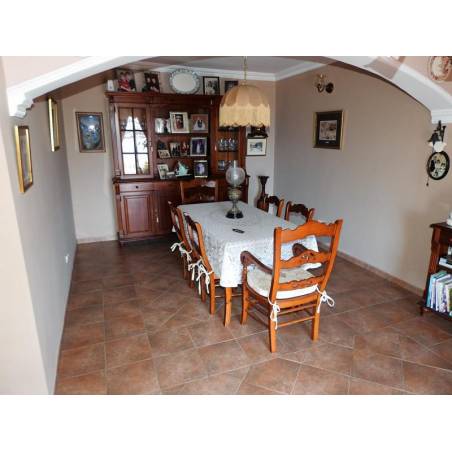 Sprzedaż - Nieruchomości - Dom / Apartament - Las Moraditas 1