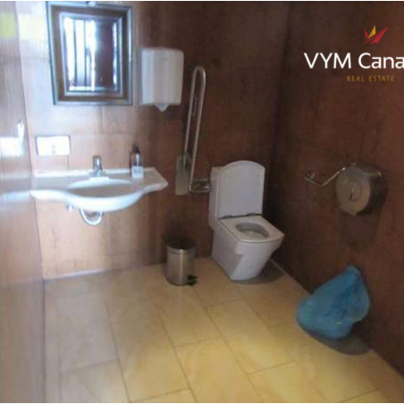 Sprzedaż - Nieruchomości - Biznes z przestrzenią - kawiarnia - Callao Salvaje 1