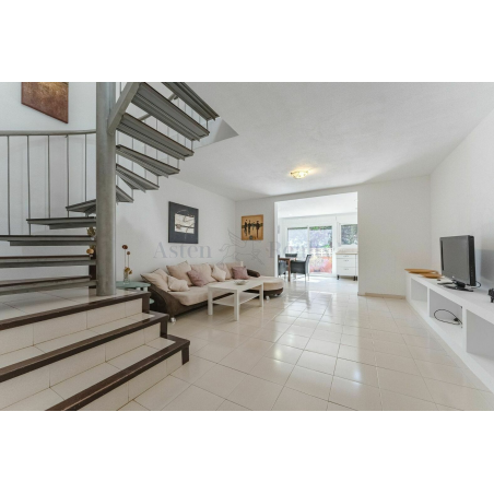 Sprzedaż - Nieruchomości - Townhouse - El Medano, Granadilla 3