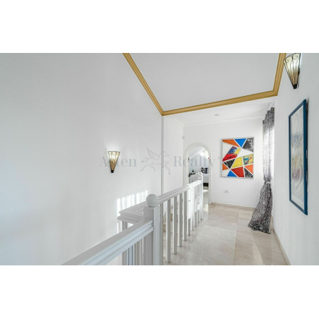 Sprzedaż - Nieruchomości - Villa - Callao Salvaje, Adeje 1